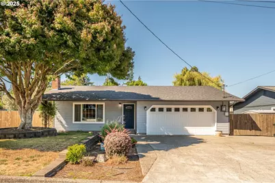 2292 Clark St, North Bend, OR 97459 - Photo 1