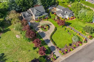 980 SW 7th St, Dundee, OR 97115 - Photo 1