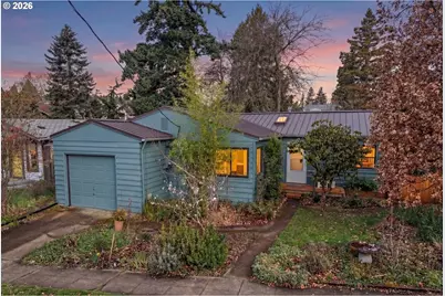 8047 SE Clay St, Portland, OR 97215 - Photo 1