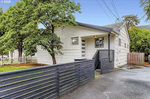 4214 NE Highland Ct, Portland, OR 97218 - Photo 1