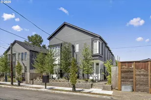 7461 N Mohawk Ave, Portland, OR 97203 - Photo 1