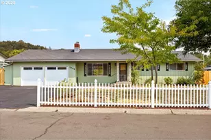 1849 NW Lemans St, Roseburg, OR 97471 - Photo 1