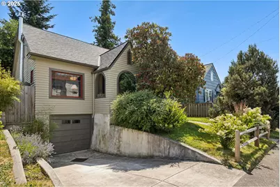 6320 SE Division St, Portland, OR 97206 - Photo 1