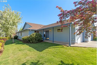 610 Benjamin Ave, Cottage Grove, OR 97424 - Photo 1