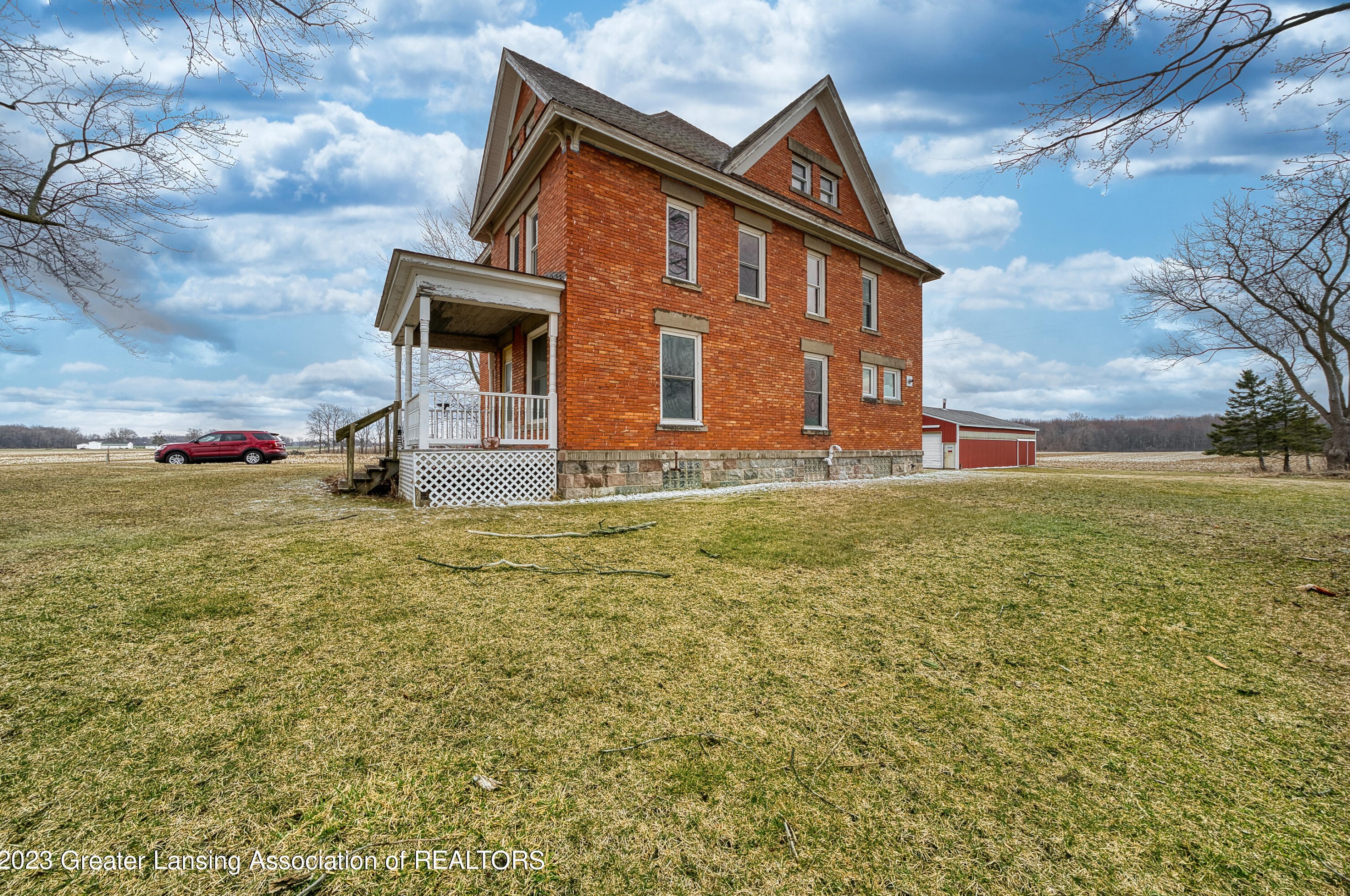 2463 W Saginaw Hwy, Mulliken, MI 48861