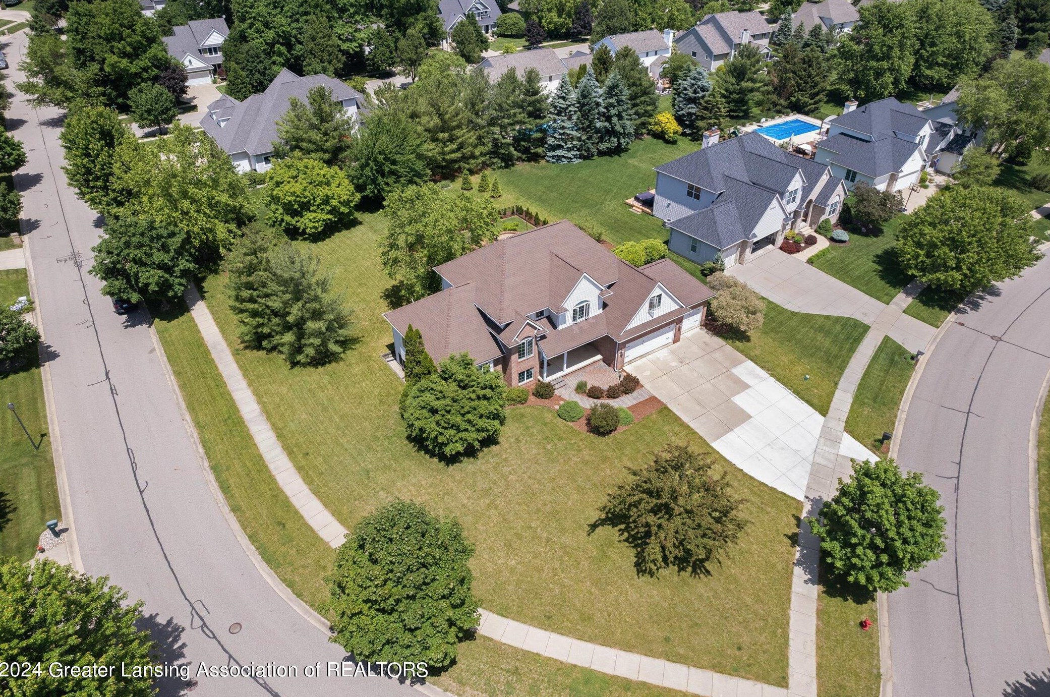 3400 Hidden Ridge Dr, Dewitt, MI 48820-7766