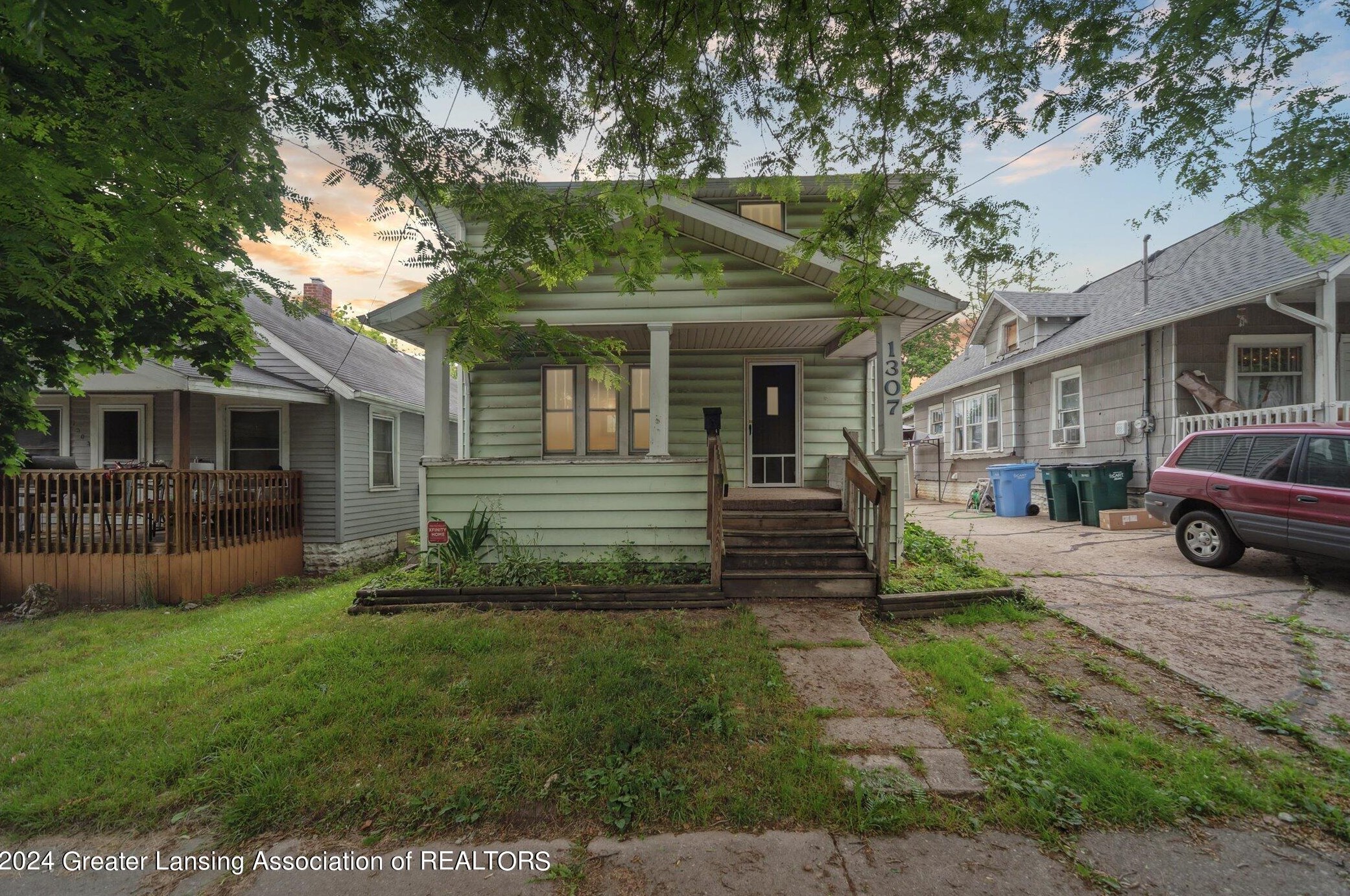 1307 Vermont Ave, Lansing, MI 48906-4958