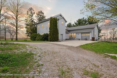 7930 Fowlerville Road - Photo 1