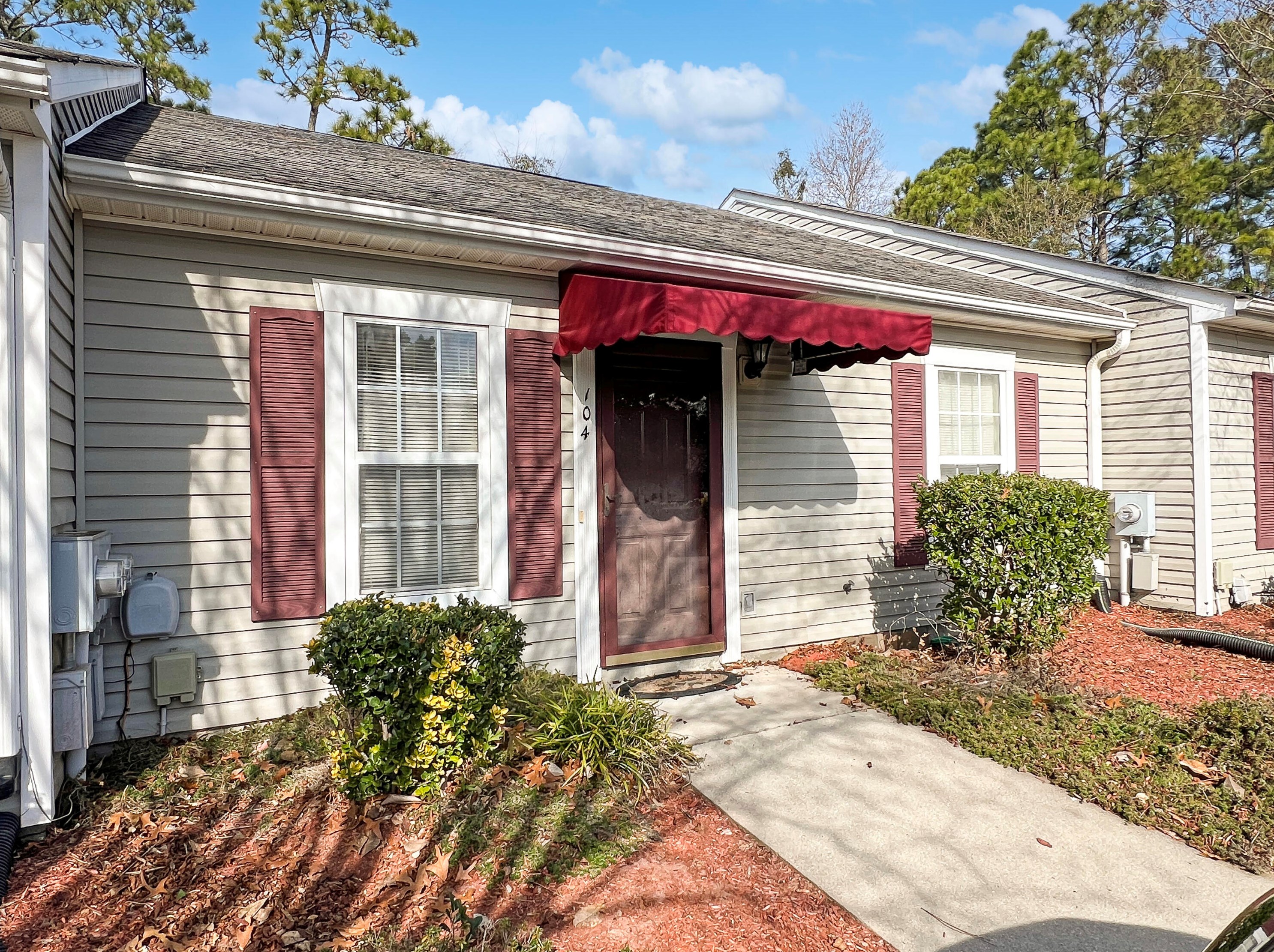 104 Shelby Dr, Aiken, SC 29803-7948
