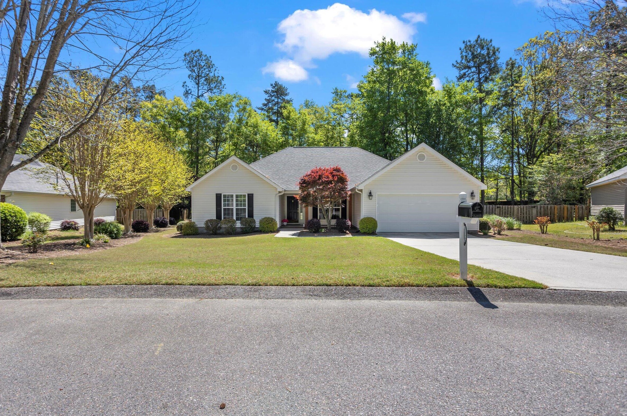 1372 Watsonia Dr, Aiken, SC 29803-3638