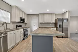 812 White Pond Rd, Williston, SC 29853 - Photo 10