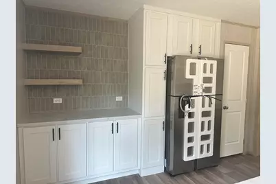 818 White Pond Road, Williston, SC 29853 - Photo 16