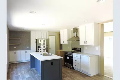 818 White Pond Road, Williston, SC 29853 - Photo 10