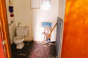 102 W Market St, Timmonsville, SC 29161 - Photo 8