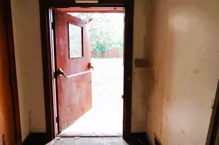 102 W Market St, Timmonsville, SC 29161 - Photo 12