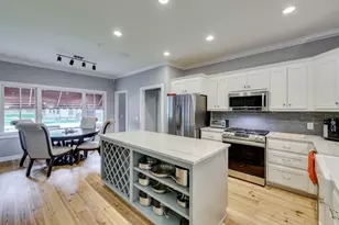 574 Newberry St SW, Aiken, SC 29801 - Photo 8