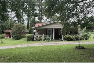 121 Atlantic Avenue, Barnwell, SC 29812 - Photo 1