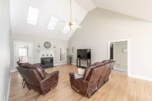 2256 Club Dr, Aiken, SC 29803 - Photo 6
