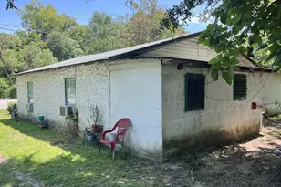 19897 Solomon Blatt Ave, Blackville, SC 29817 - Photo 6