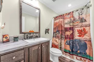 152 Ridgelake Cir, Saint Matthews, SC 29135 - Photo 22