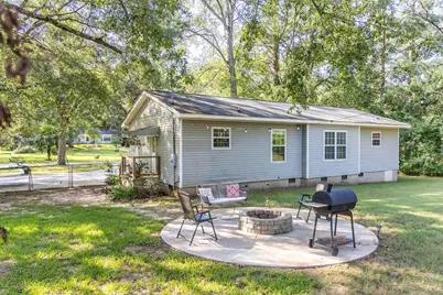 209 Thurmond Street, Edgefield, SC 29824 - Photo 2