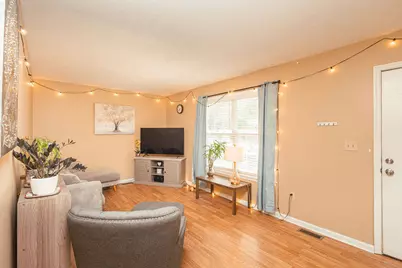 209 Thurmond Street, Edgefield, SC 29824 - Photo 4