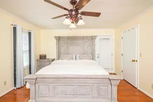 237 Wigfall St, Edgefield, SC 29824 - Photo 10