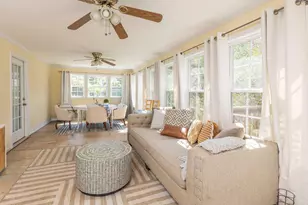 237 Wigfall St, Edgefield, SC 29824 - Photo 16