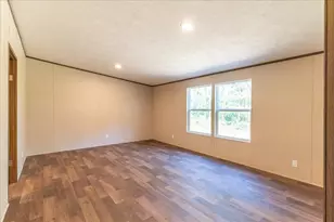 762 White Pond Rd, Williston, SC 29853 - Photo 16