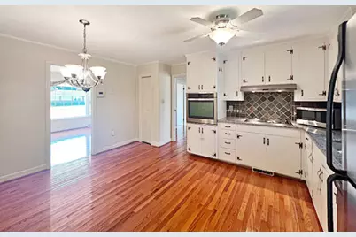 101 Parkwood Drive, Williston, SC 29853 - Photo 8