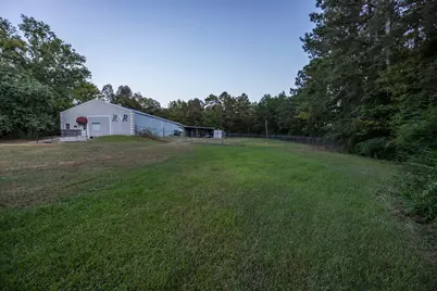 1168 Bauskett Street, Edgefield, SC 29824 - Photo 2