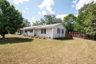 200 N Lawrence Ave, Swansea, SC 29160 - Photo 6