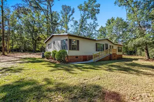 271 Westview Dr, Ridge Spring, SC 29129 - Photo 2