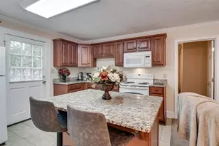 105 Florence St, Aiken, SC 29801 - Photo 8