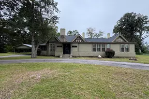 329 W Railroad Ave, Batesburg-Leesville, SC 29006 - Photo 1