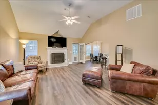 198 Swallow Lake Dr, North Augusta, SC 29841 - Photo 6