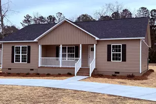 142 Rosewood Dr, Barnwell, SC 29812 - Photo 2