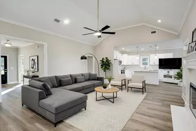 206 Edgefield Avenue NE, Aiken, SC 29801 - Photo 6