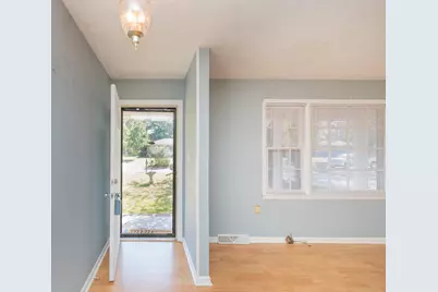 410 Heathwood Drive, Aiken, SC 29803 - Photo 8