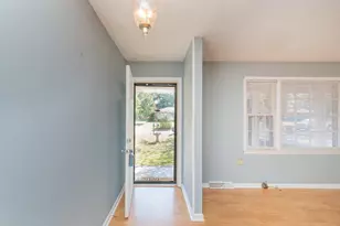 410 Heathwood Dr, Aiken, SC 29803 - Photo 8