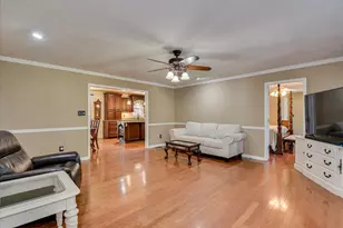 24 Timberidge Dr, North Augusta, SC 29860 - Photo 4