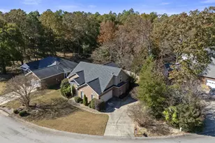 215 Bainbridge Dr, Aiken, SC 29803 - Photo 2