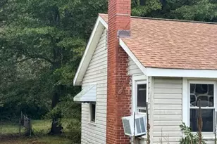 205 Sanders St, Honea Path, SC 29654 - Photo 2