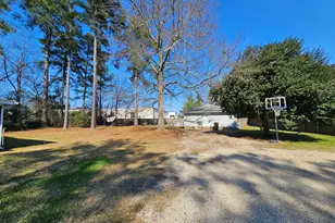 2044 Garnet Ln, Aiken, SC 29803 - Photo 4