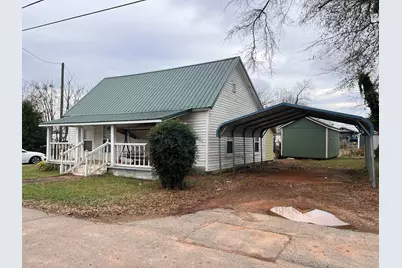 2905 E James Street, Seneca, SC 29678 - Photo 2