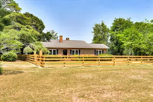 126 Mosley Rd, Aiken, SC 29801 - Photo 2