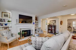 316 Laurens St SW, Aiken, SC 29801 - Photo 2