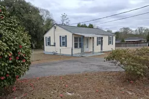 102 Iroquois St, Aiken, SC 29801 - Photo 1