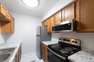 204-1/2 W Buena Vista Ave, North Augusta, SC 29841 - Photo 4