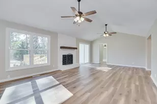 319 Plantation Dr, Aiken, SC 29803 - Photo 8